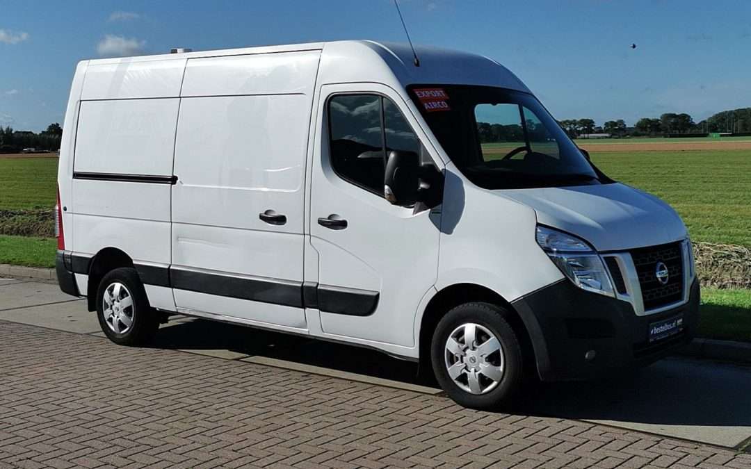Nissan NV400